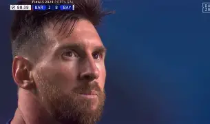 曼联惨遭淘汰，欧冠赛事无缘四强，球迷心痛无助的简单介绍